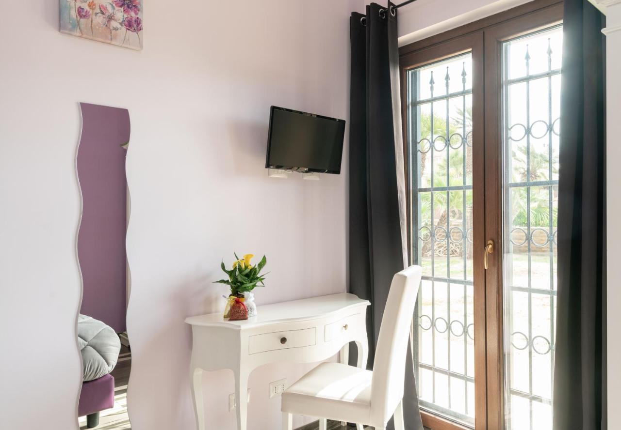 Myricae Rooms Affittacamere No Late Arrival Fiumicino Eksteriør billede