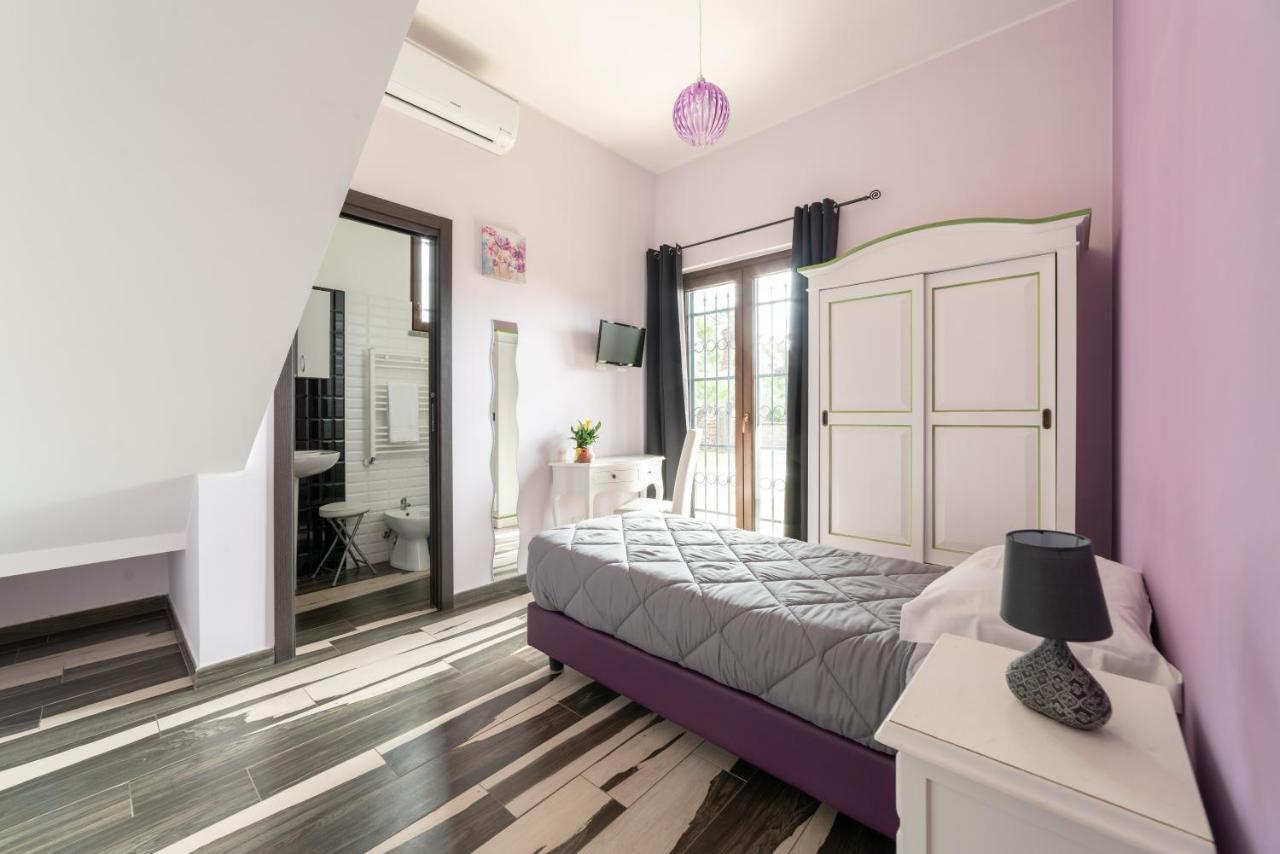 Myricae Rooms Affittacamere No Late Arrival Fiumicino Eksteriør billede