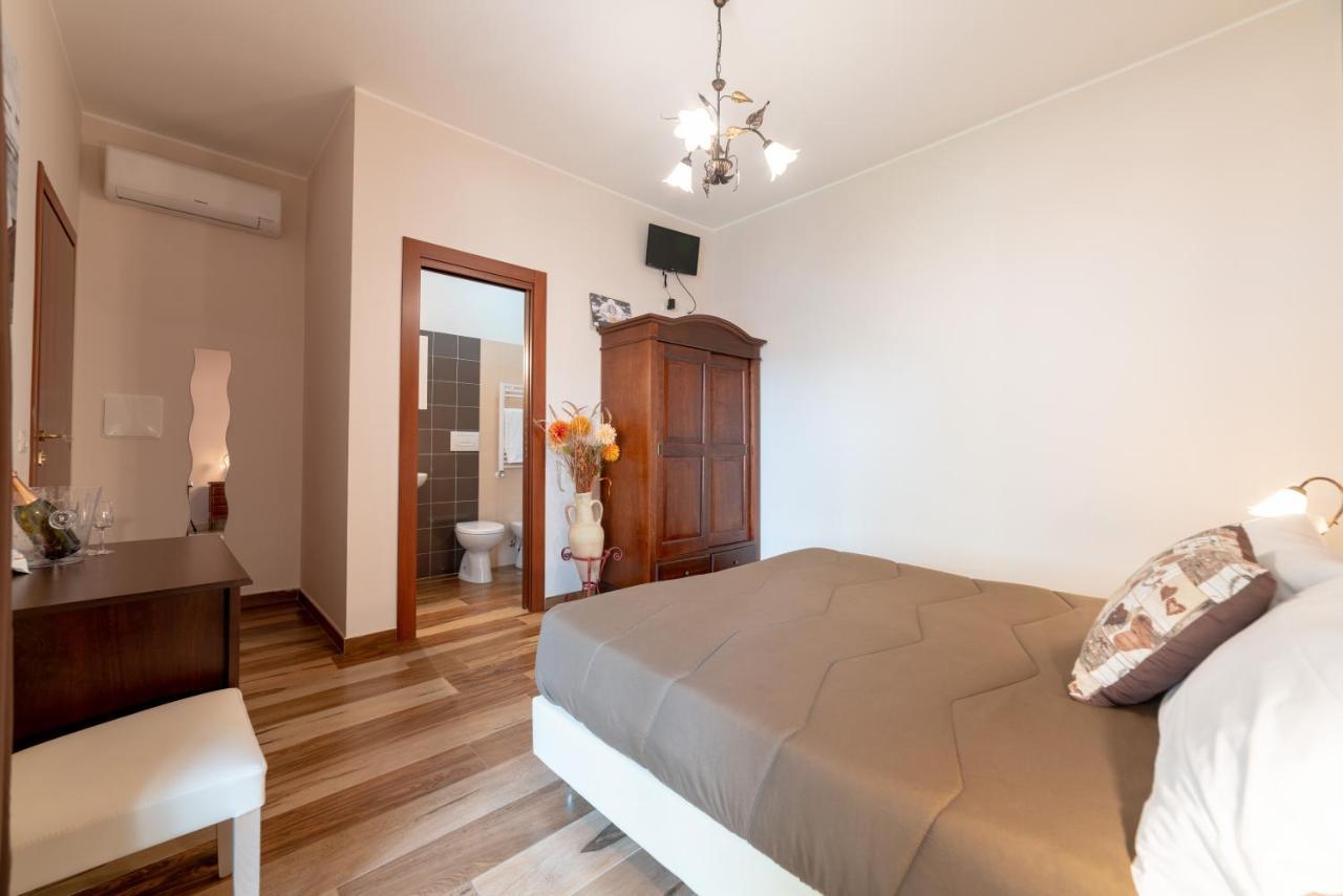 Myricae Rooms Affittacamere No Late Arrival Fiumicino Eksteriør billede