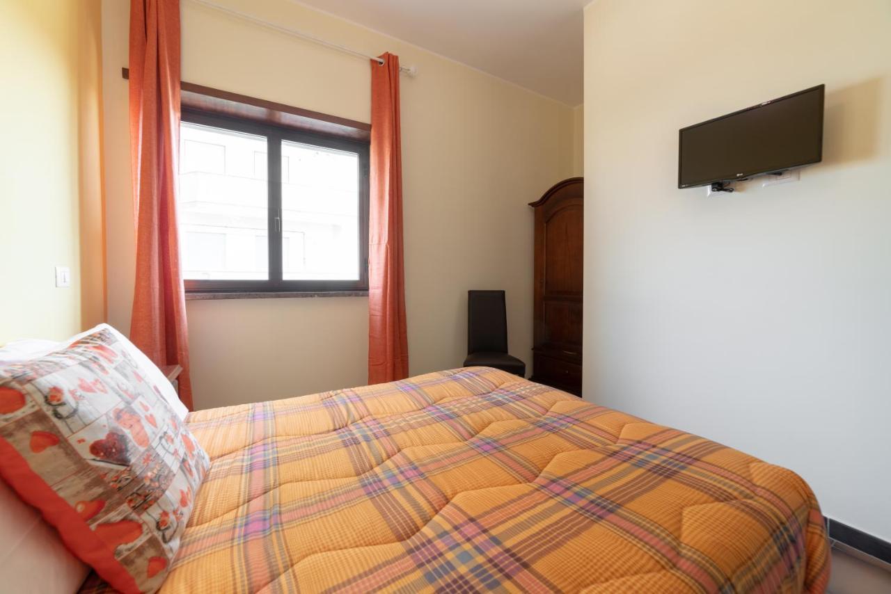 Myricae Rooms Affittacamere No Late Arrival Fiumicino Eksteriør billede