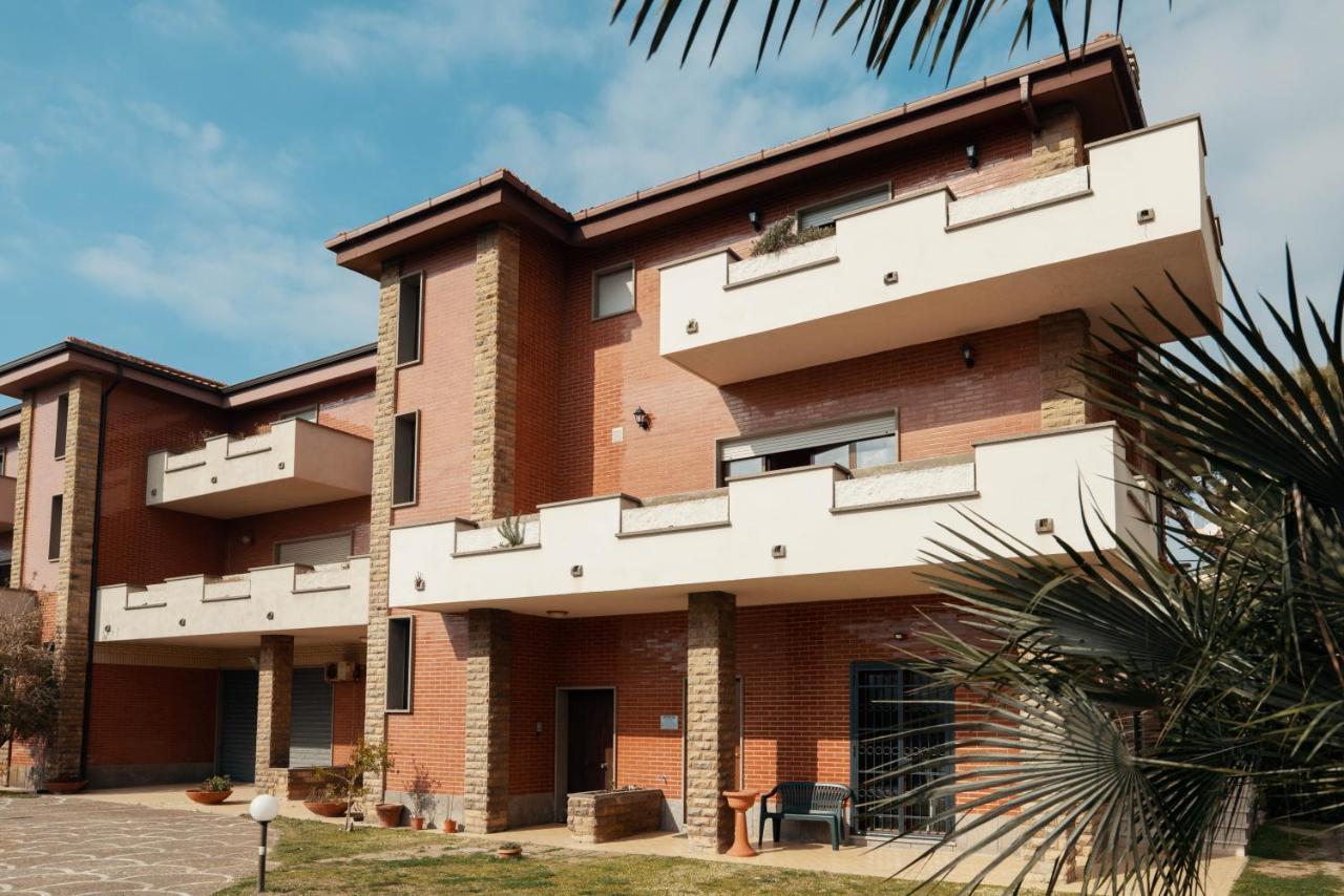 Myricae Rooms Affittacamere No Late Arrival Fiumicino Eksteriør billede