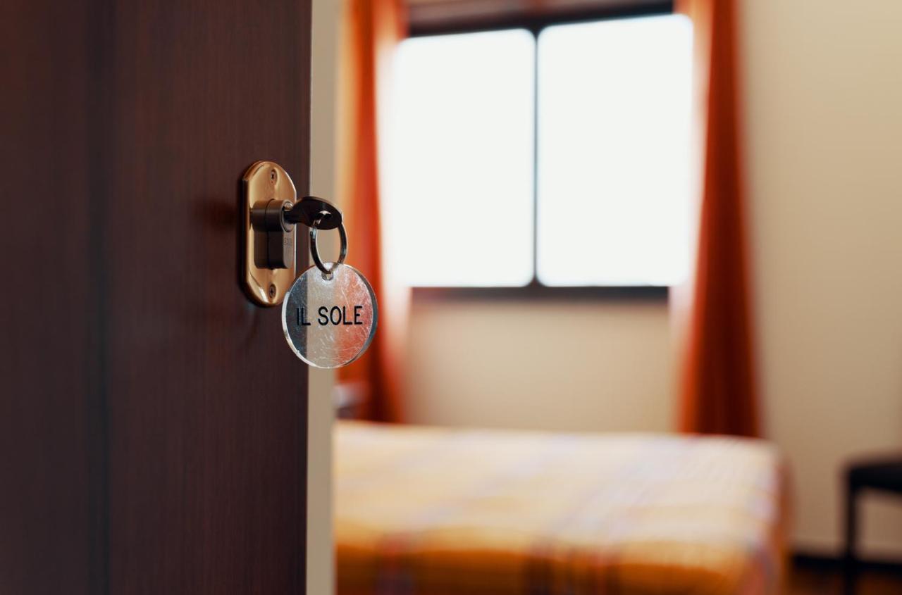 Myricae Rooms Affittacamere No Late Arrival Fiumicino Eksteriør billede